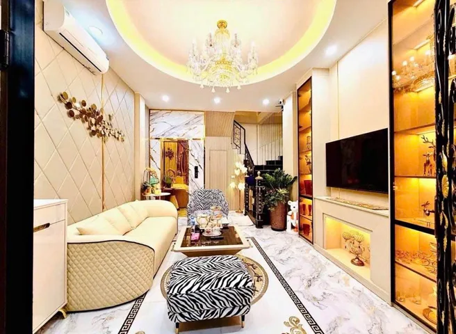 💥 CHÙA BỘC – DIỆN TÍCH 45M – NHÀ 5T – MT 5M – LÔ GÓC – 20M RA PHỐ – 13.2 TỶ