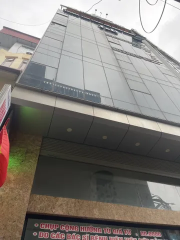 BÁN TÒA NHÀ ĐƯỜNG LÊ THANH NGHỊ. 150M2 - 7 TẦNG. THANG MÁY. MT 8M.