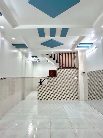 BÁN NHÀ ĐẸP SÁT BÌN.H THÀNH - ÔTÔ VÀO NHÀ NGỦ - ( 4X12M )