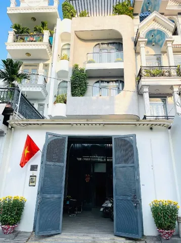Bán nhà 5 Tầng Hương lộ 2 Bình Tân