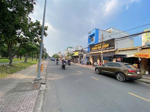 Bán nhà C4 Đường D9 Tây Thạnh