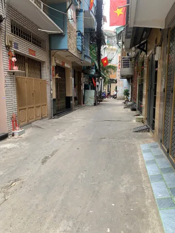 Nhà đẹp vào ở liền 3 tầng 4x16m giáp PMH