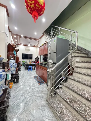 Bán nhà Trung Văn 43/48m² có sẵn 43m² thổ cư ngang 4m giá 14.5 tỷ tại Đường Trung Văn Phường Đại Mỗ 
(MUA/BÁN BĐS nhắn tin Zalo 0862299066)