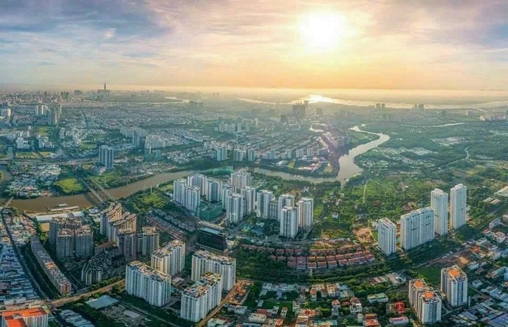 Bán gấp lô đất 1715m2 có 300m2 Đất Thổ cư . 
Mặt Tiền Lê Văn Lương Nhơn Đức , Nhà Bè . LH:  0909 460 360 Đức