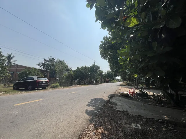 Bán đất 9500m² có sẵn 200m² thổ cư ngang 23m giá 3.5 tỷ tại Xã Tân Phú