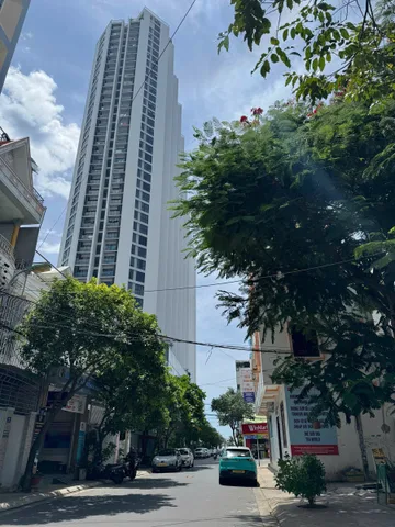 Bán nhà 62.6m² full thổ cư ngang 3.37m giá 9.5 tỷ tại Phường Bắc Nha Trang