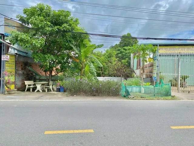 Mặt tiền Nguyễn Văn Khạ, 400m2, thổ cư 220m2, SHR, đường nhựa