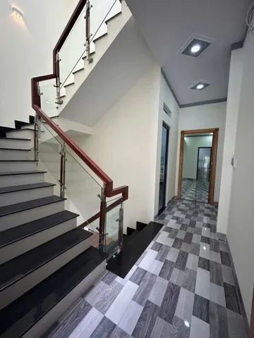 NHÀ 4 TẦNG - HẺM ÔTÔ HL2 - DT 72M2 - 5PN  - CHỈ 6,X TỶ