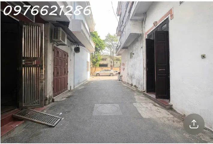 🔥 Hơn 5 Tỷ –Bán nhà dân xây Đức Giang – 32m² – Ô tô vào – 2 thoáng trước sau-gần Bình Minh garden