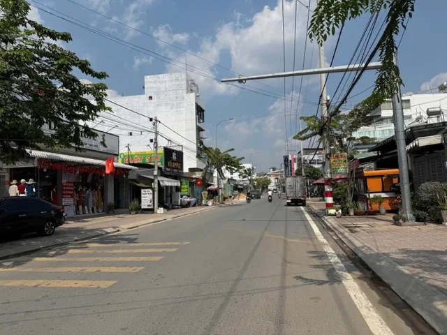 5,9 M MẶT TIỀN NGUYỄN VĂN CỪ LONG THÀNH