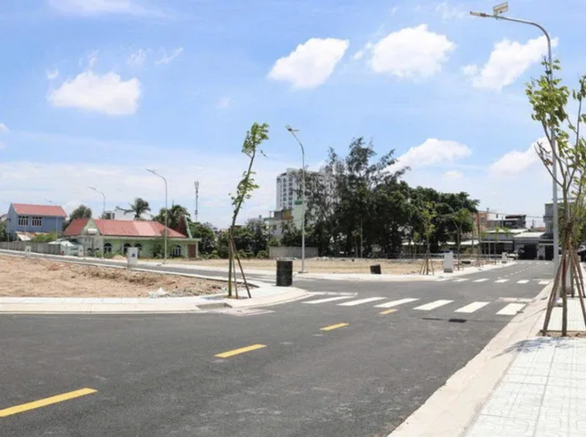 Bán đất nền cách sân bay quốc tế Long  Thành 5km, có sổ riêng, giá chỉ hơn 10tr/m2