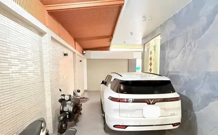 Bán căn biệt thự khu dân cư thái Sơn,BQP liền kề Phú Mỹ Hưng.