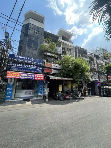 NHÀ HẺM HOÀNG HOA THÁM - ĐƯỜNG 8M - TRUNG TÂM K300 - CỘNG HOÀ