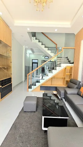 Nhà Mới 4 Tầng, 4PN Hẻm xe Hơi Đối Diện Đông Tăng Long , Quận 9.