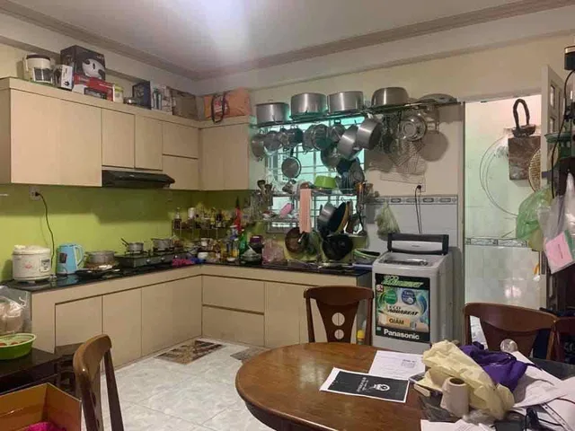 Nhà 4 tầng chắc chắn - Nguyễn Văn Qùy - 64m2 - 6.X tỷ