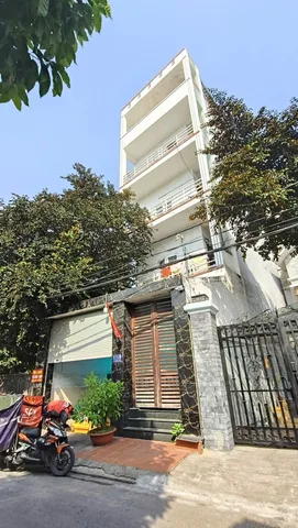 Bán CHDV 6 Tầng số 449 Quận 9