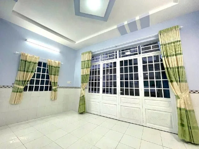 Bán nhà 75m2 gần Vinhomes Grand Park, hẻm xe hơi 1 trục, ngang lớn hiếm