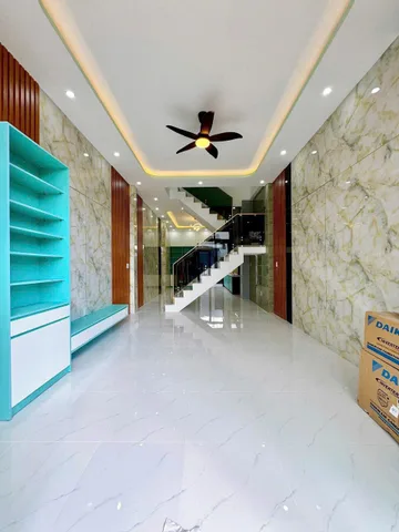 🔑 Nhà đẹp ở ngay 3 tầng 4PN. ngang 5m. Chỉ 7 tỷ