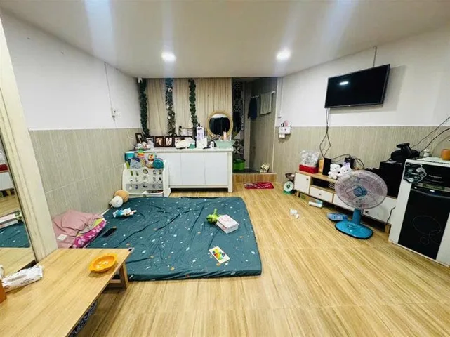 GẦN MẶT TIỀN HOÀNG VĂN THỤ, PHÚ NHUẬN - ĐƯỜNG THÔNG, KINH DOANH TỐT - 119M2 - NGANG KHỦNG 11M - 2 TẦNG - CHỈ 8 tỷ 800