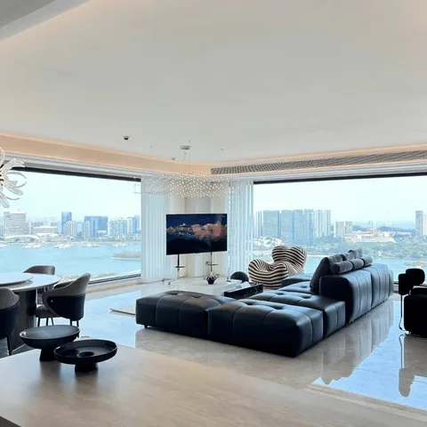 Chính chủ gửi bán căn hộ 50m2 view Vịnh Bái Tử Long tặng full nội thất tiêu chuẩn khách sạn 5 sao