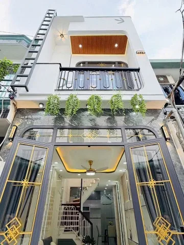 Chỉ 2,6tỷ đã sở hữu được 43,6m2 nhà Phạm Văn Đồng, Bình Thạnh. Sổ hồng riêng, hoàn công đủ