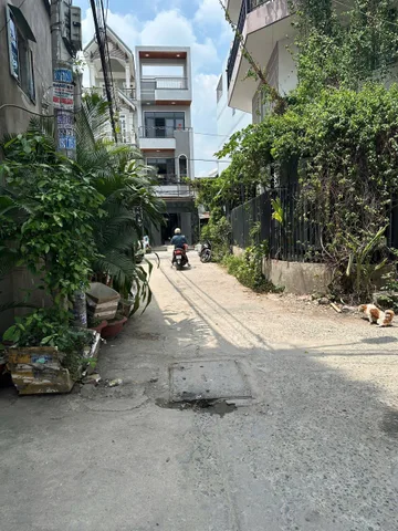 NHÀ LÔ GÓC – HẺM XE HƠI – 2.7 TỶ
☎️ 0368123186
📍 Đình Nghi Xuân, Bình Trị Đông, Bình Tân
📐 4 x 7m – 1 trệt 2 lầu
🏡 2 PN – 3 WC – nhà mới ở ngay

✨ Lô góc 2 mặt thoáng, hẻm xe hơi thông, khu dân cư an ninh
⚠️ Sổ đồng sở hữu

💰 Giá: 2.7 tỷ (còn TL)