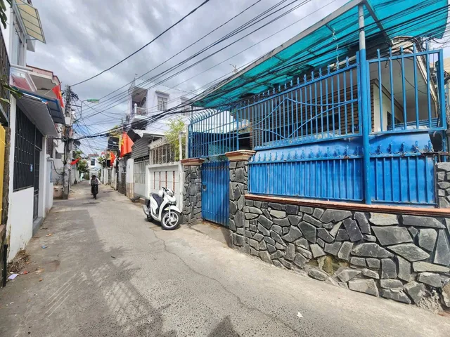 Nhà Trung Tâm Nha Trang, Diện Tích Rộng | Cạnh Siêu Thị LOTTE NHA TRANG —— Giá Rử