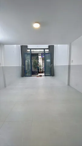 Bán Nhà Vườn Lài - Tân Phú - Hẻm Ô Tô - 3 Tầng 40M2 - Giá 6 Tỷ