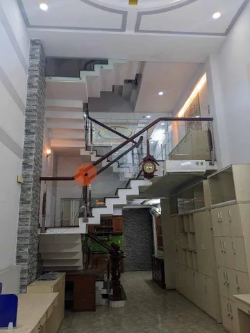 🏦NHÀ 3 TẦNG BTCT- HẺM XE HƠI- GẦN PHÚ MỸ HƯNG- DT 4X15M🏦