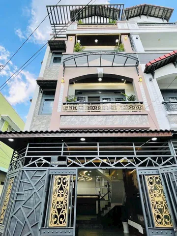 Kẹt tiền bán nhanh nhà Hồng Hà, p2, Tân Bình diện tích 64m2 giá chỉ 2tỷ950tr. Sổ hồng riêng