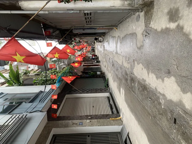 HIẾM -  Phân lô quân đội VĨNH PHÚC BA ĐÌNH– 30M 5T – Ô TÔ Tránh