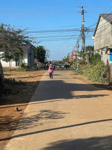 Bán đất 157m² có sẵn 60m² thổ cư ngang 5m giá 586 triệu tại Xã Hòa Phú