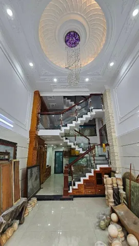 Bán nhà 5 Tầng , Hẻm ôtô Thông, DT: 56m² full thổ cư ngang 4,3m giá 8.7 tỷ tại Phường Bình Hưng Hòa