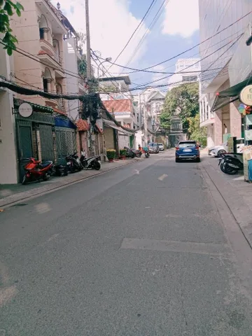Bán nhà 5 Tầng Núi Thành Tân Bình