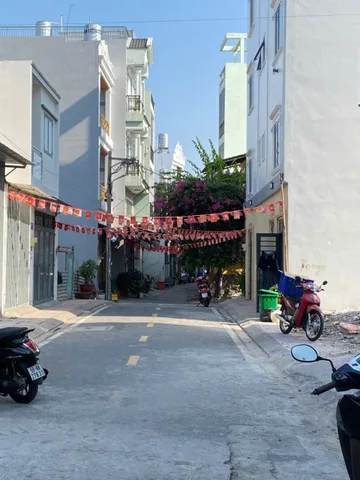 Bán đất 74m² full thổ cư ngang 4m giá 5.1 tỷ tại Phường Bình Trị Đông
