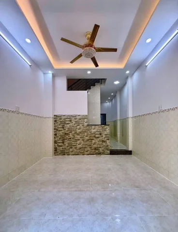 Nhà Đại Linh DT 40m - MT 4m - 4 tầng