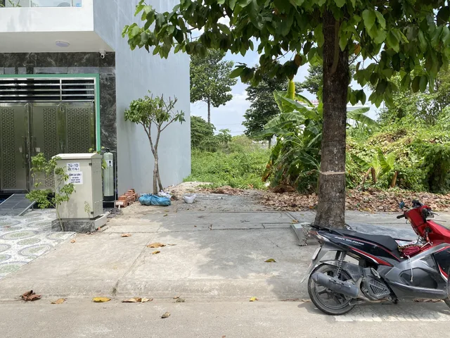 Nền 81m² Kdc Idico1 view Công viên, gần đường HV - QL1A, Giá 2.9 tỷ, P6, Long An