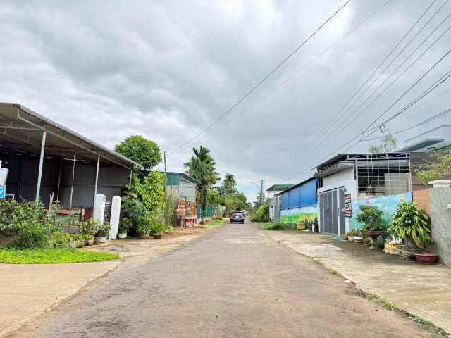 Bán đất 165.7m² có sẵn 75m² thổ cư ngang 6m giá 2.2 tỷ tại Phường Tân Lập