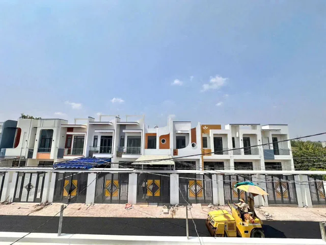 2 TỶ 100 TRIỆU MỖI CĂN - SỔ SẴN SANG TÊN LUÔN
