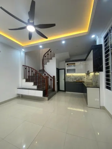 BÁN NHÀ BÁT KHÔI – LONG BIÊN  NHÀ MỚI 5 TẦNG – NGÕ Ô TÔ TRÁNH - 6.18 TỶ