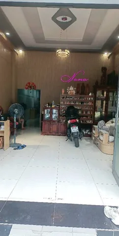 BÁN ĐẤT TẶNG NHÀ MẶT TIỀN KDC KINH DOANH KHU PHÂN LÔ THÔNG NHƯ BÀN CỜ CÓ LỀ ĐƯỜNG RỘNG RÃI KẾ VIEW CÔNG VIÊN ĐẶC BIỆT TRỆT CÓ 2 PHÒNG NGỦ  NGANG 5 X 20  NHỈNH 6 TỶ.