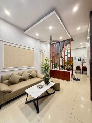 🏡 ĐỊNH CÔNG HẠ – LÔ GÓC 3 MẶT NGÕ – DT 34m² x 4T – MT 3.5m – 30m Ô TÔ TRÁNH –GIÁ 7.65 TỶ