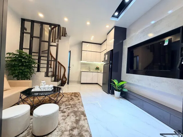 Chỉ hơn 6 tỷ - nhà 4 tầng Tôn Đức Thắng Đống Đa