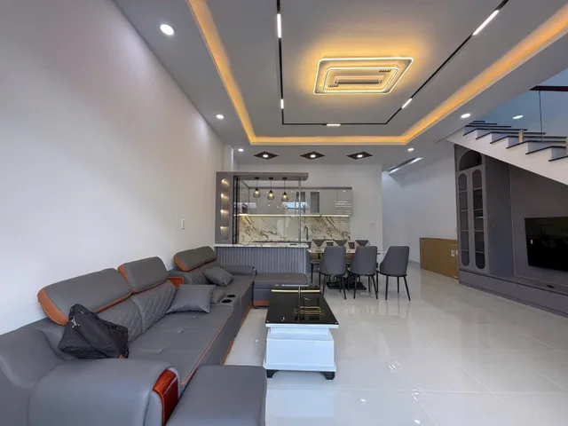 Nhà Góc 2 Mặt Tiền Thoáng Mát – Giáp KĐT Phú Ân Nam | Chỉ 3 Tỷ 150
● Đường bê tông 5m oto tận nơi
● Thông tin căn nhà:
Nhà góc 2 mặt tiền cực kỳ thông thoáng
Ngang 5,8m
Diện tích đất: 80,9m²
Diện tích xây dựng: 150m²
