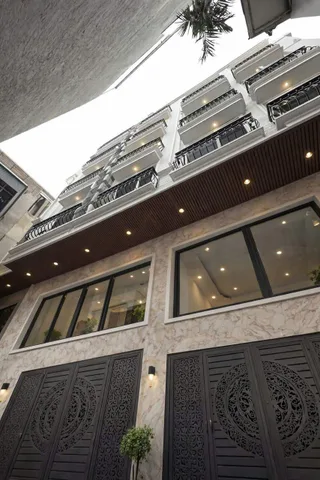 BÁN TÒA NHÀ CHDV ĐƯỜNG BÙI XƯƠNG TRẠCH. 90M2 - 7 TẦNG. THANG MÁY. 22 PHÒNG.