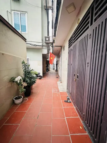 6.98 TỶ – HOÀNG MAI -  6 TẦNG – MẶT TIỀN RỘNG 4.8M – Ở LUÔN – 038.248.7733