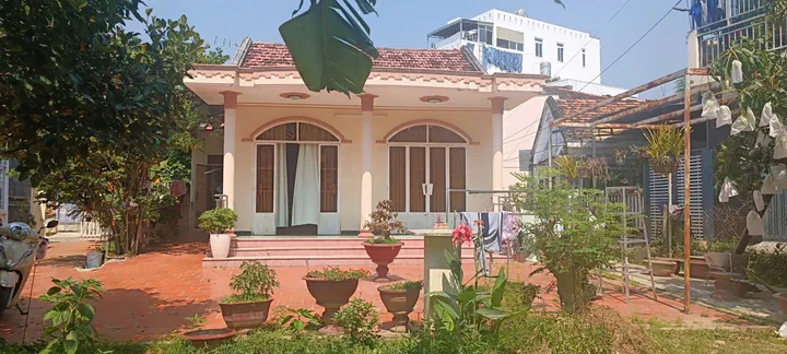 ĐẤT RỘNG HIẾM SÁT ĐƯỜNG 23/10 – CÓ NHÀ Ở SẴN – CHỈ 70M RA ĐƯỜNG LỚN 🚨
Cơ hội sở hữu quỹ đất rộng hơn 538m² ngay trung tâm Tây Nha Trang