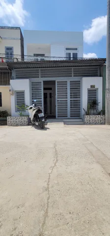Bán nhà 127.3m² có sẵn 109.8m² thổ cư ngang 5.8m giá 5.8 tỷ tại Xã Hiệp Phước