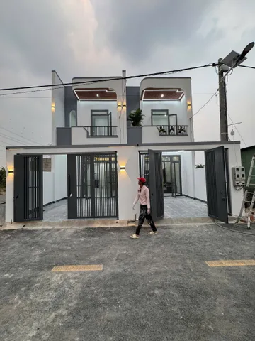 🎁 TẶNG NGAY 70 TRIỆU CHO KHÁCH CHỐT NHANH.NHÀ LẦU SHR,FULL THỔ CƯ -0889999729