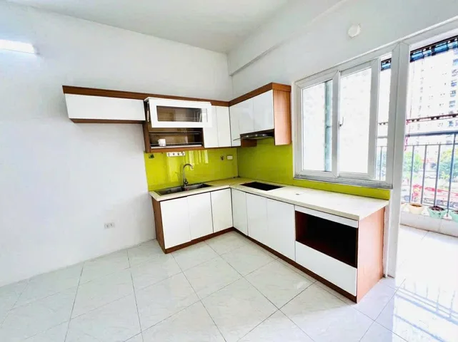 Chủ nhà cần tiền bán gấp căn hộ 2 ngủ 2wc chung cư Thanh Hà